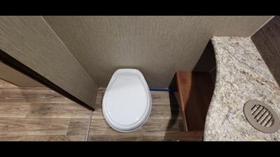 2017 KEYSTONE PASSPORT 27RB   - Photo 37 - Aurora, MO 65605