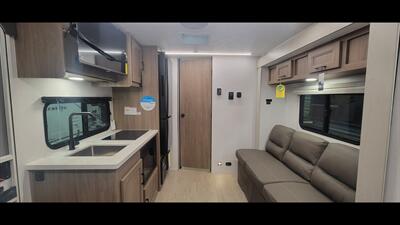 2026 COACHMEN FREEDOM EXPRESS 18SE - Photo 11 - Aurora, MO 65605