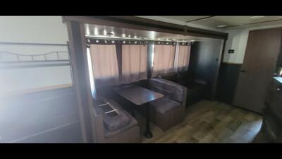 2020 KEYSTONE HIDEOUT 338LHS   - Photo 18 - Aurora, MO 65605