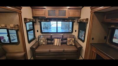 2016 JAYCO NORTH POINT 377RLBH   - Photo 18 - Aurora, MO 65605