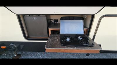 2016 JAYCO NORTH POINT 377RLBH   - Photo 7 - Aurora, MO 65605