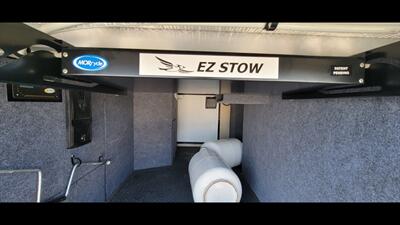 2016 JAYCO NORTH POINT 377RLBH   - Photo 62 - Aurora, MO 65605