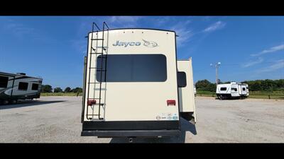 2016 JAYCO NORTH POINT 377RLBH   - Photo 58 - Aurora, MO 65605