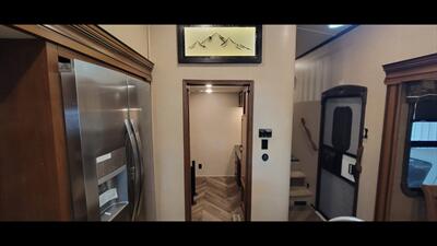 2016 JAYCO NORTH POINT 377RLBH   - Photo 28 - Aurora, MO 65605