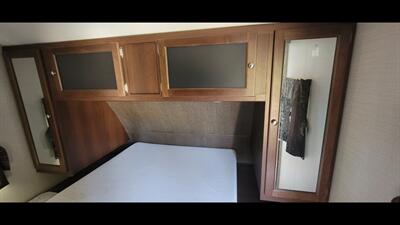 2016 KEYSTONE BULLETT 272BHS   - Photo 31 - Aurora, MO 65605