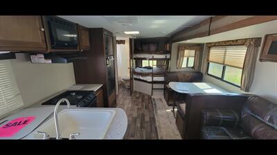 2016 KEYSTONE BULLETT 272BHS   - Photo 11 - Aurora, MO 65605