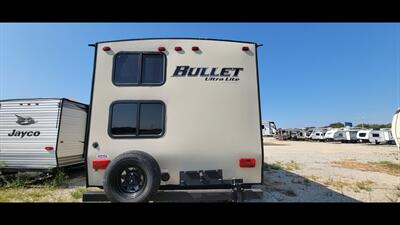 2016 KEYSTONE BULLETT 272BHS   - Photo 6 - Aurora, MO 65605