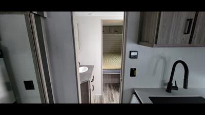 2022 Keystone Passport 252RD   - Photo 24 - Aurora, MO 65605
