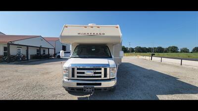 2015 Winnebago MINNIE WINNIE 31H - Photo 3 - Aurora, MO 65605