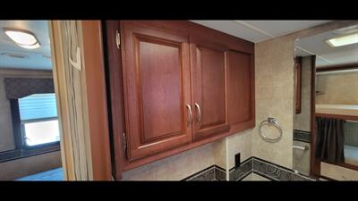 2015 Winnebago MINNIE WINNIE 31H - Photo 47 - Aurora, MO 65605
