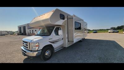 2015 Winnebago MINNIE WINNIE 31H - Photo 4 - Aurora, MO 65605
