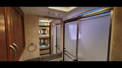 2015 Winnebago MINNIE WINNIE 31H - Photo 44 - Aurora, MO 65605