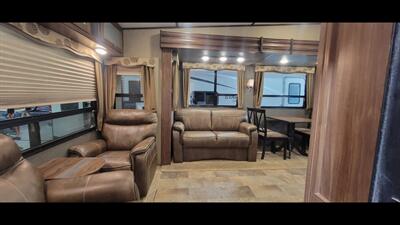 2017 KEYSTONE SPRINTER 269 FWRLS   - Photo 9 - Aurora, MO 65605