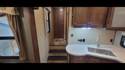 2017 KEYSTONE SPRINTER 269 FWRLS   - Photo 20 - Aurora, MO 65605