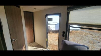 2018 HEARTLAND PIONEER 280RK   - Photo 12 - Aurora, MO 65605