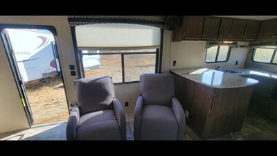 2018 HEARTLAND PIONEER 280RK   - Photo 25 - Aurora, MO 65605