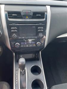 2015 Nissan Altima 2.5 SV   - Photo 15 - Philadelphia, PA 19136