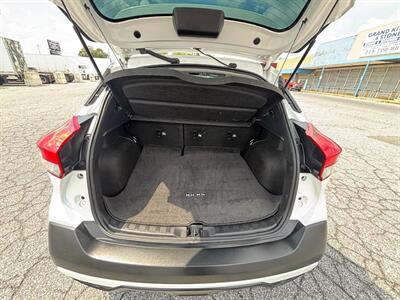 2019 Nissan Kicks SR   - Photo 9 - Philadelphia, PA 19136