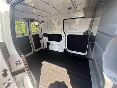 2017 Nissan NV200 S   - Photo 12 - Philadelphia, PA 19136