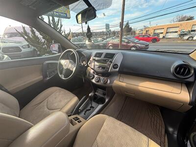 2010 Toyota RAV4   - Photo 16 - Philadelphia, PA 19136