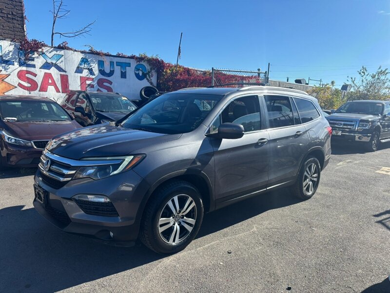 2016 Honda Pilot EX-L   - Photo 1 - Philadelphia, PA 19136