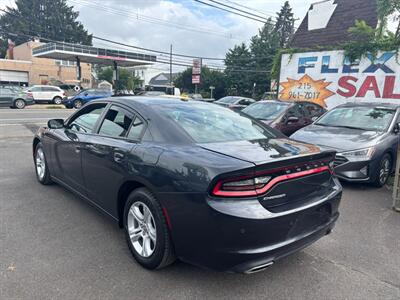 2019 Dodge Charger SXT   - Photo 2 - Philadelphia, PA 19136