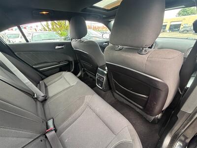 2019 Dodge Charger SXT   - Photo 12 - Philadelphia, PA 19136