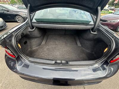 2019 Dodge Charger SXT   - Photo 10 - Philadelphia, PA 19136