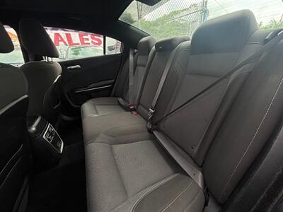 2019 Dodge Charger SXT   - Photo 9 - Philadelphia, PA 19136
