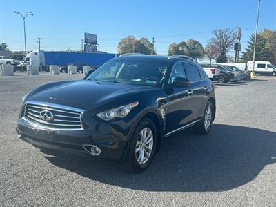 2016 INFINITI QX70   - Photo 1 - Philadelphia, PA 19136