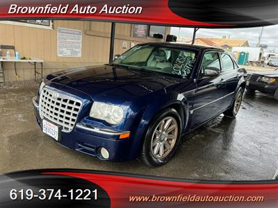 2005 Chrysler 300 C   - Photo 1 - San Diego, CA 92154