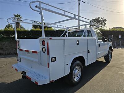 2015 Ford F250 XL Utility 6.2L Gas, 4-wheel drive,ladder  rack! - Photo 5 - Santa Ana, CA 92703