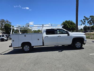 2020 Chevrolet Silverado 2500HD  Utility 6.6L gas,4 new tires. - Photo 4 - Santa Ana, CA 92703
