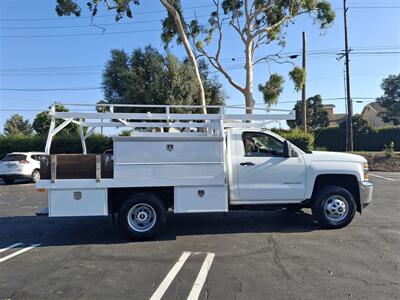 2017 Chevrolet Silverado 3500 SERVICE TRUCK  6 new tires! - Photo 5 - Santa Ana, CA 92703