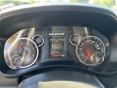 2022 RAM 3500 UTILITY   - Photo 20 - Santa Ana, CA 92703