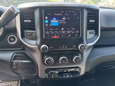 2022 RAM 3500 UTILITY   - Photo 21 - Santa Ana, CA 92703