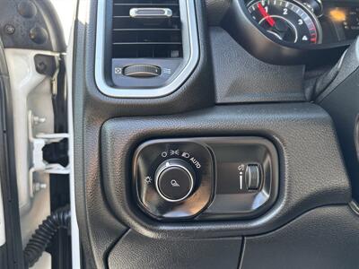 2022 RAM 3500 UTILITY   - Photo 17 - Santa Ana, CA 92703