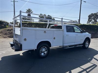 2022 RAM 3500 UTILITY   - Photo 6 - Santa Ana, CA 92703