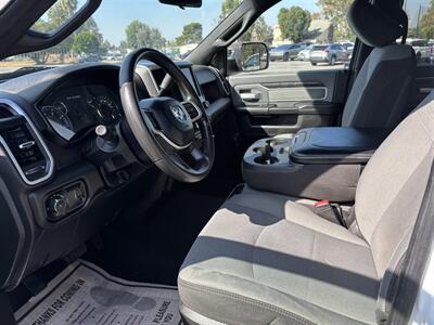 2022 RAM 3500 UTILITY   - Photo 13 - Santa Ana, CA 92703