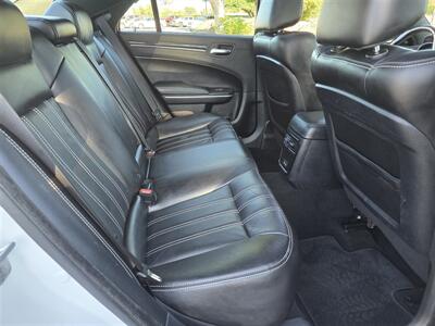 2021 Chrysler 300 Series S  3.6L V6, leather,Panoramic roof,  newer tires,great condition! - Photo 12 - Santa Ana, CA 92703