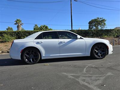 2021 Chrysler 300 Series S  3.6L V6, leather,Panoramic roof,  newer tires,great condition! - Photo 3 - Santa Ana, CA 92703
