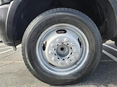 2014 RAM 5500 DUMP 6.7L CUMMINS,ONLY 104K MILES!   - Photo 18 - Santa Ana, CA 92703