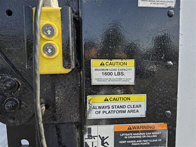 2015 ISUZU NPR XD  5.2L DIESEL,14FT BOX,1600LB PWER LFT GATE! - Photo 13 - Santa Ana, CA 92703