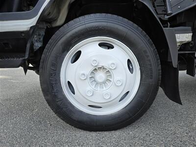 2015 ISUZU NPR XD 5.2L DIESEL,14FT BOX,1600LB PWER LFT GATE! - Photo 14 - Santa Ana, CA 92703