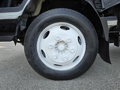2015 ISUZU NPR XD 5.2L DIESEL,14FT BOX,1600LB PWER LFT GATE! - Photo 20 - Santa Ana, CA 92703