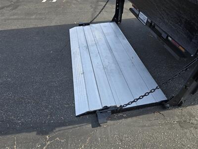2015 ISUZU NPR XD  5.2L DIESEL,14FT BOX,1600LB PWER LFT GATE! - Photo 24 - Santa Ana, CA 92703