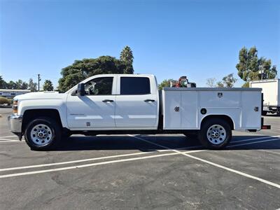 2017 Chevrolet Comm 3500 UTILITY  & ext tak w/pump! - Photo 26 - Santa Ana, CA 92703