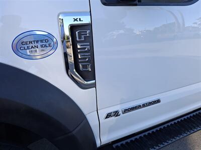 2019 Ford F-550 Super Duty XL 6.7L Diesel,12ft Service bed. - Photo 14 - Santa Ana, CA 92703