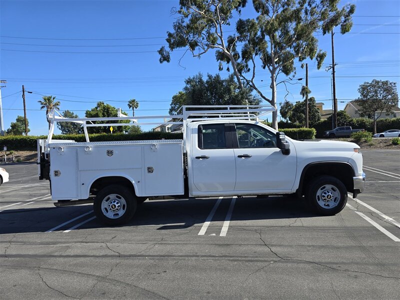 2021 Chevrolet Silverado 2500HD LS  Utility 6.6L gas,ladder rack! - Photo 1 - Santa Ana, CA 92703