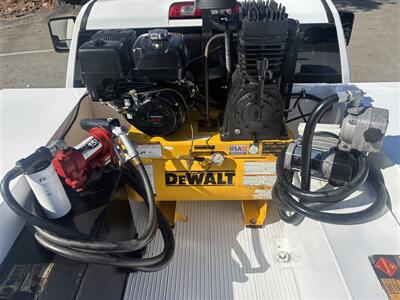 2022 Chevrolet Silverado 3500HD Work Truck   - Photo 4 - Santa Ana, CA 92703